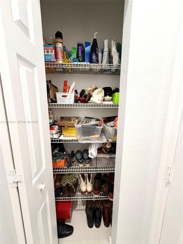 10780 NW 74th Ln, Doral, FL 33178