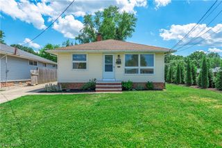 3323 Wales Avenue, Parma, OH 44134