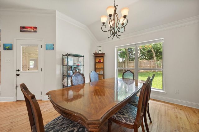 548 Mckittrick Court, Godley, TX 76044