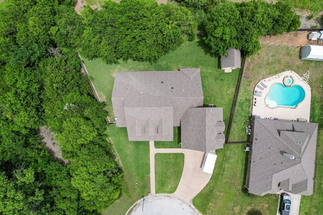 548 Mckittrick Court, Godley, TX 76044