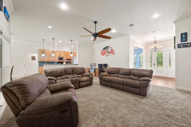 548 Mckittrick Court, Godley, TX 76044