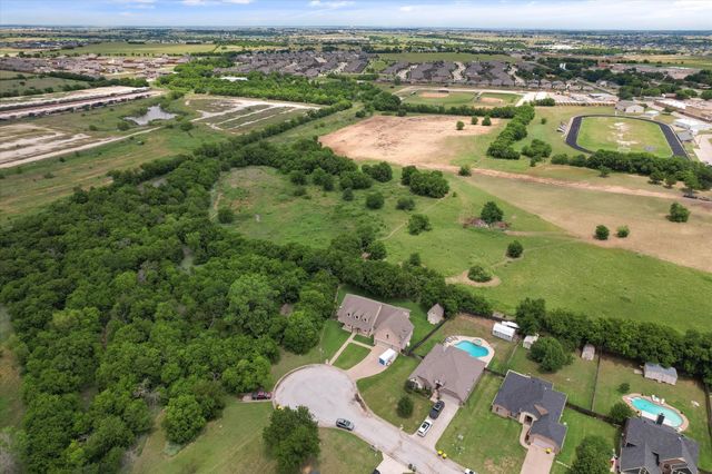 548 Mckittrick Court, Godley, TX 76044