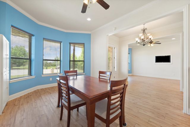 548 Mckittrick Court, Godley, TX 76044