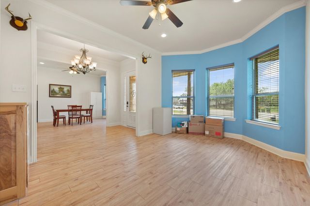 548 Mckittrick Court, Godley, TX 76044
