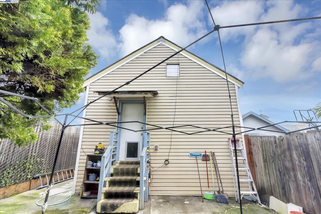 917 26Th Ave, Oakland, CA 94601