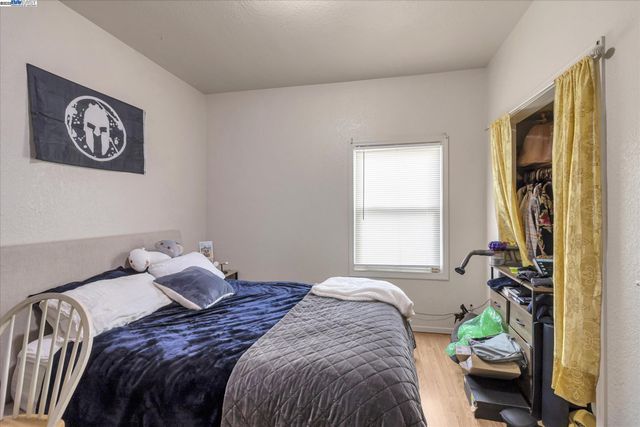 917 26Th Ave, Oakland, CA 94601