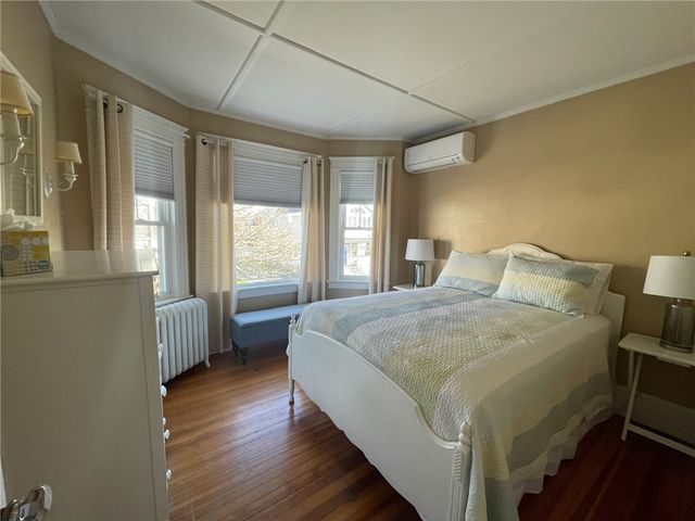 35 Annandale Road, Newport, RI 02840