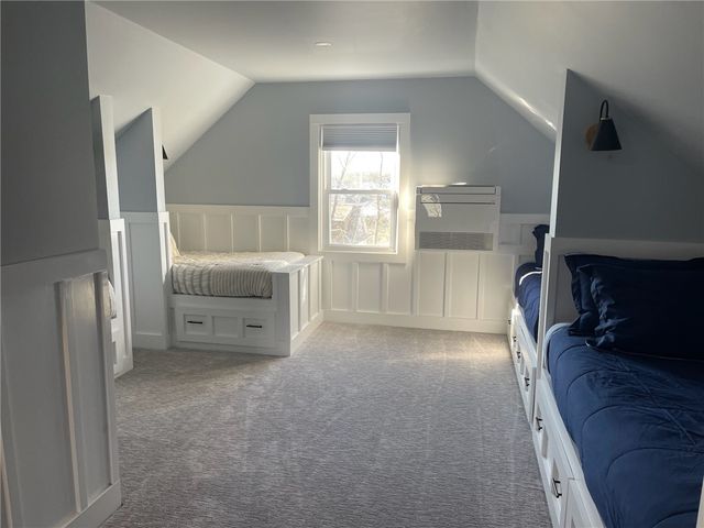 35 Annandale Road, Newport, RI 02840