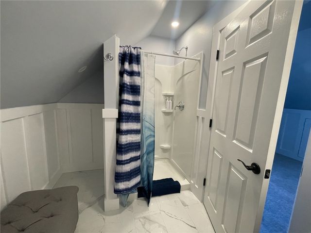 35 Annandale Road, Newport, RI 02840