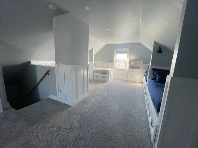 35 Annandale Road, Newport, RI 02840