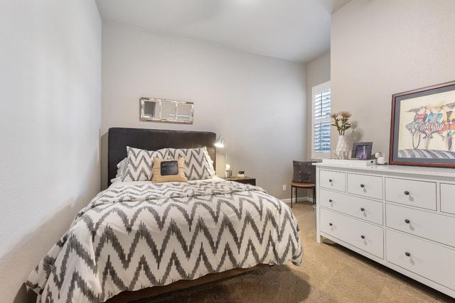 2168 Dorrington Dr, Roseville, CA 95661