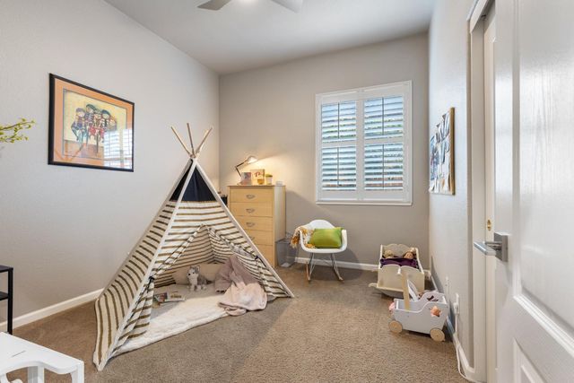 2168 Dorrington Dr, Roseville, CA 95661