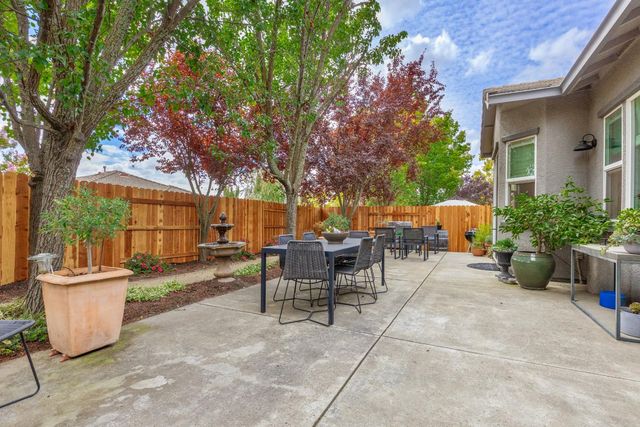2168 Dorrington Dr, Roseville, CA 95661