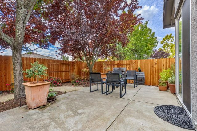 2168 Dorrington Dr, Roseville, CA 95661