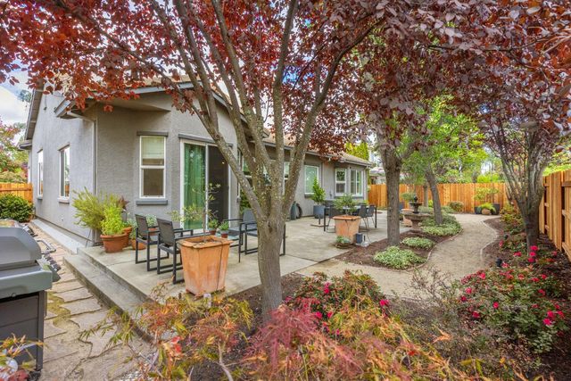 2168 Dorrington Dr, Roseville, CA 95661