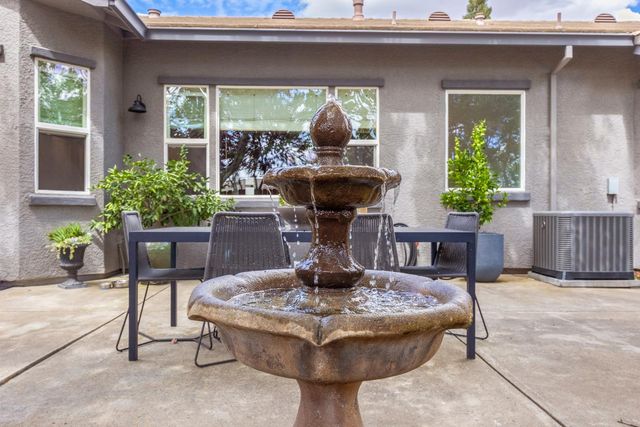 2168 Dorrington Dr, Roseville, CA 95661