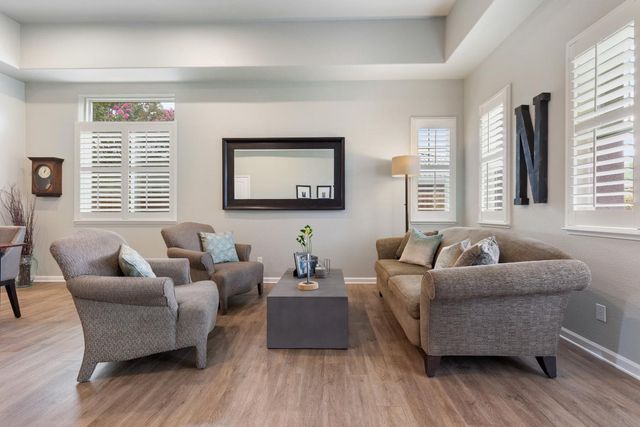 2168 Dorrington Dr, Roseville, CA 95661