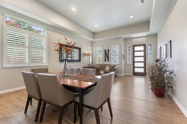 2168 Dorrington Dr, Roseville, CA 95661