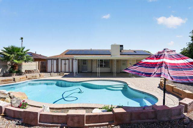 10613 W MEADE Drive, Sun City, AZ 85351