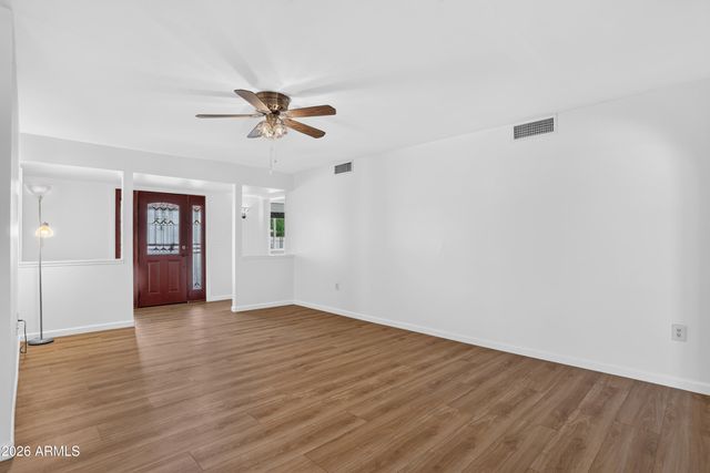 10613 W MEADE Drive, Sun City, AZ 85351