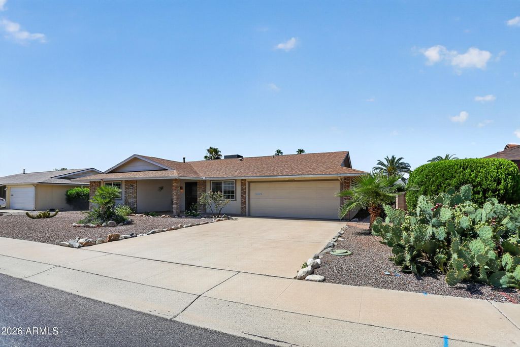 10613 W MEADE Drive, Sun City, AZ 85351 — photo 3