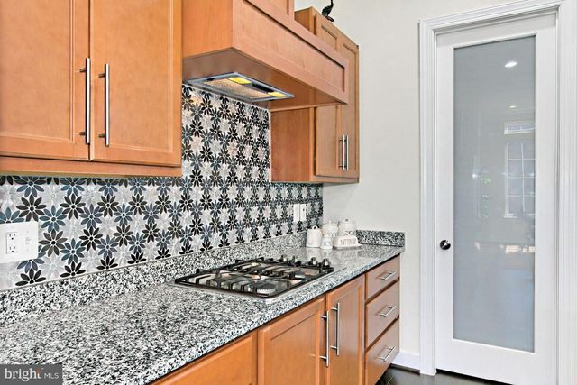 23109 COTTONWILLOW SQ, Brambleton, VA 20148