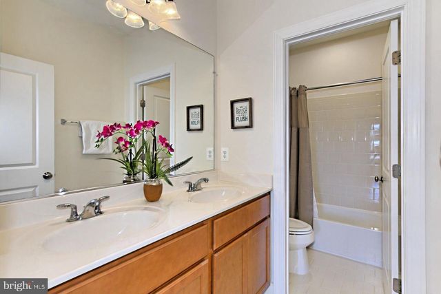 23109 COTTONWILLOW SQ, Brambleton, VA 20148