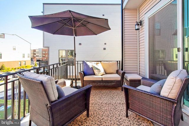 23109 COTTONWILLOW SQ, Brambleton, VA 20148