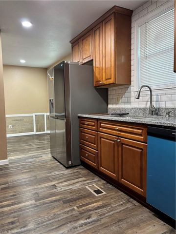 2641 Gilmerton RD, Chesapeake, VA 23323
