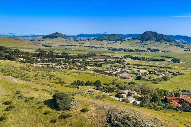 695 Kilarney Court, San Luis Obispo, CA 93405