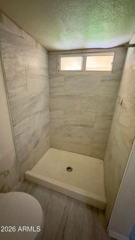 5519 W STATE Avenue, Glendale, AZ 85301