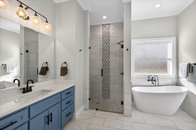 107 Oakbend Trail, Mabank, TX 75147