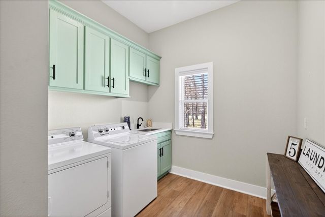 107 Oakbend Trail, Mabank, TX 75147