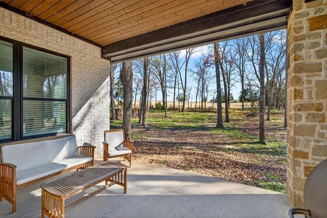 107 Oakbend Trail, Mabank, TX 75147