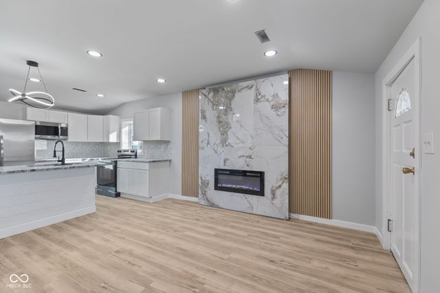 4533 Gordon Drive, Plainfield, IN 46168