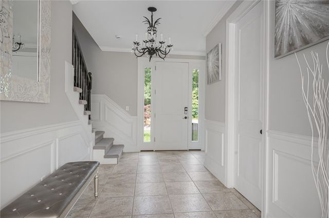 12 Woodlake Drive, Johnston, RI 02919