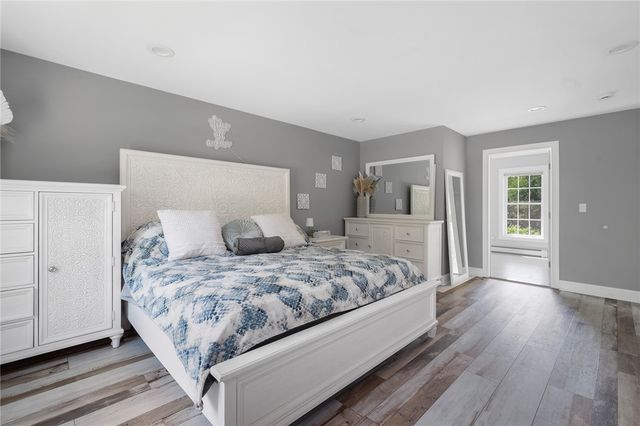 12 Woodlake Drive, Johnston, RI 02919