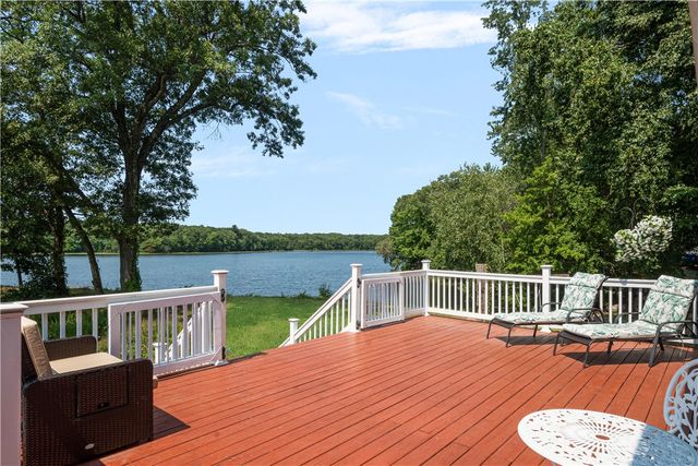 12 Woodlake Drive, Johnston, RI 02919