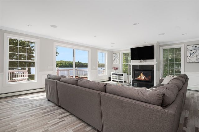 12 Woodlake Drive, Johnston, RI 02919