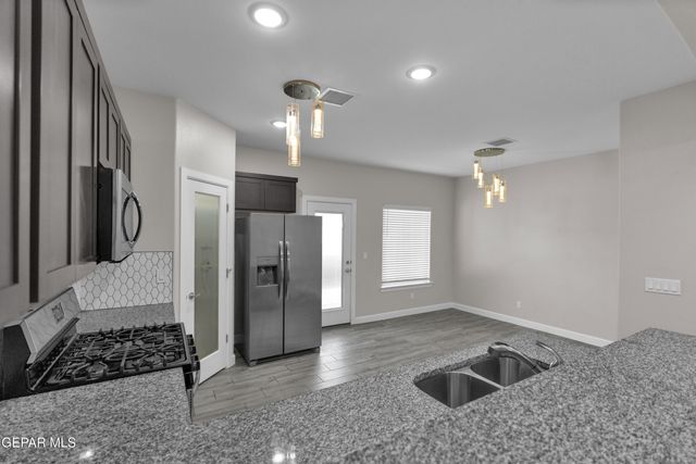 14932 MIKE A MENDOZA Avenue, El Paso, TX 79938