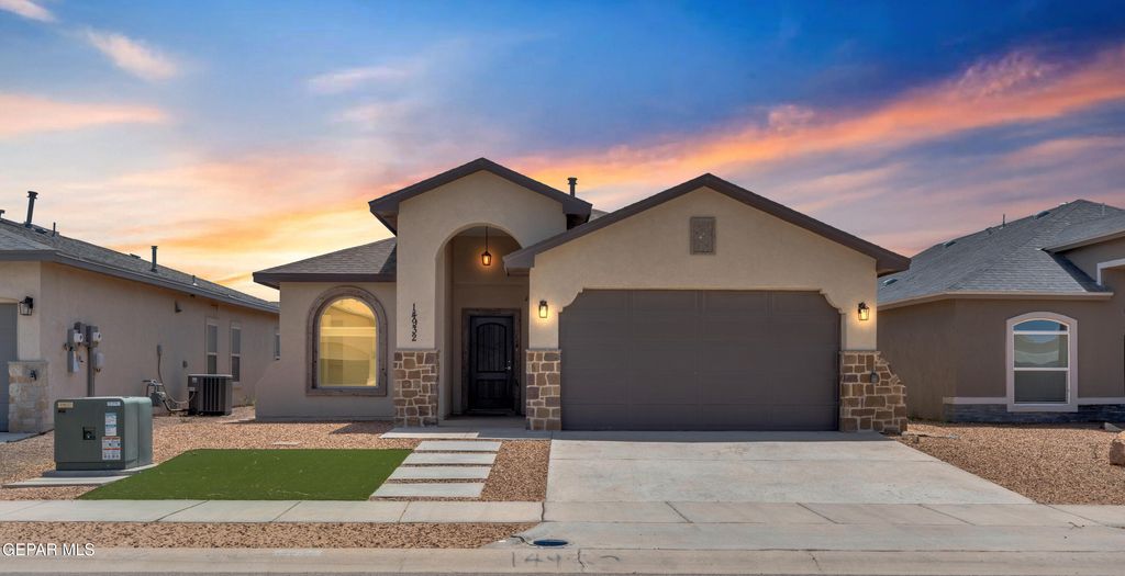 14932 MIKE A MENDOZA Avenue, El Paso, TX 79938