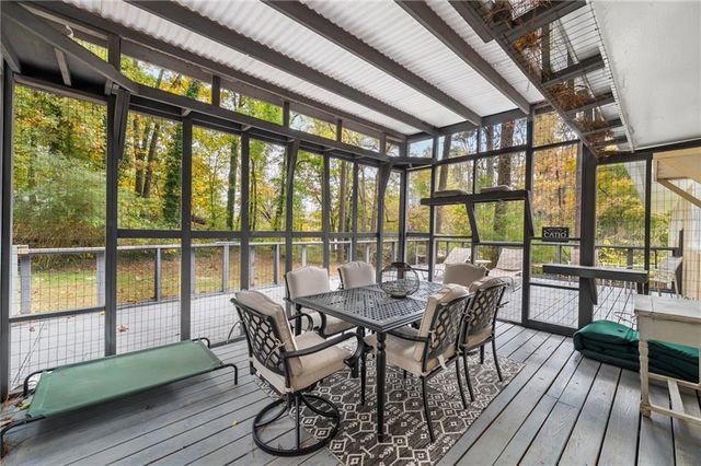866 Buckner Road SE, Mableton, GA 30126