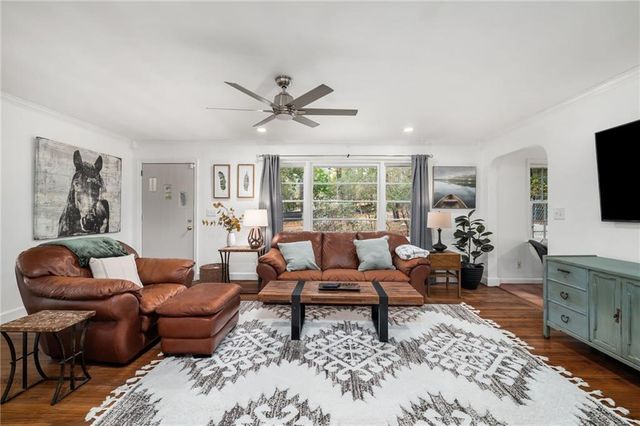 866 Buckner Road SE, Mableton, GA 30126