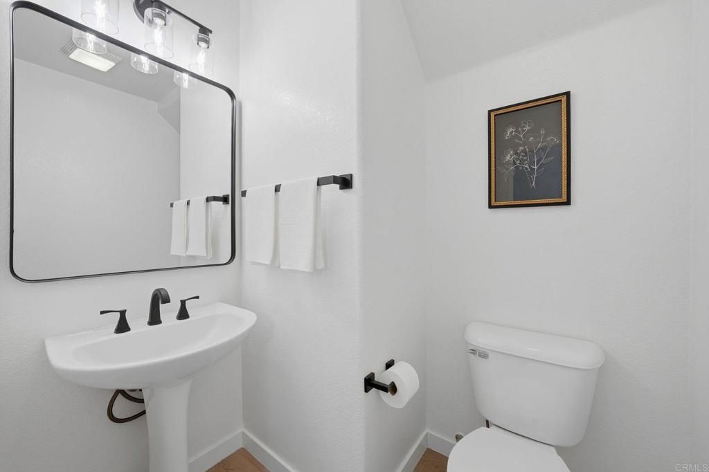 Image 16 of property listing at 2475 Myrtle Beach Way, Chula Vista, CA 91915