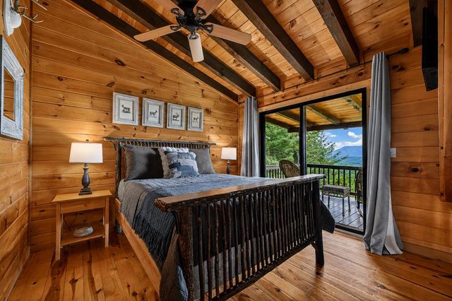 530 Amy Creek Circle, Ellijay, GA 30540