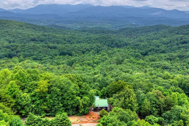530 Amy Creek Circle, Ellijay, GA 30540