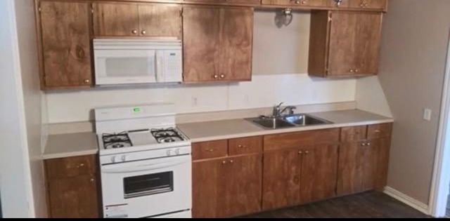 802 SW I AVE, Lawton, OK 73433
