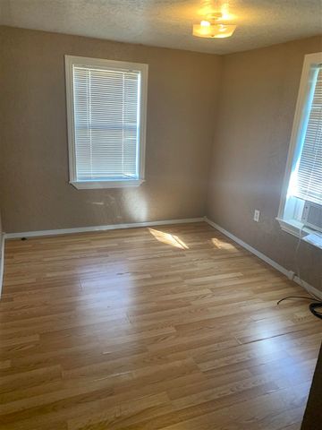 802 SW I AVE, Lawton, OK 73433