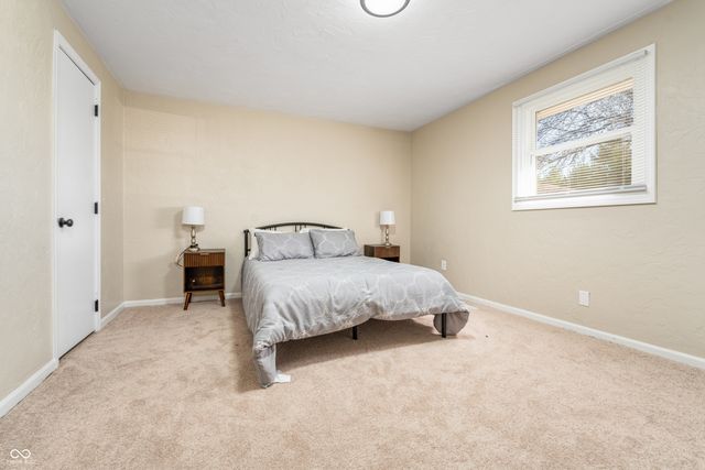 292 W 500 S, Anderson, IN 46013