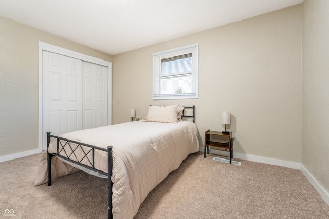 292 W 500 S, Anderson, IN 46013